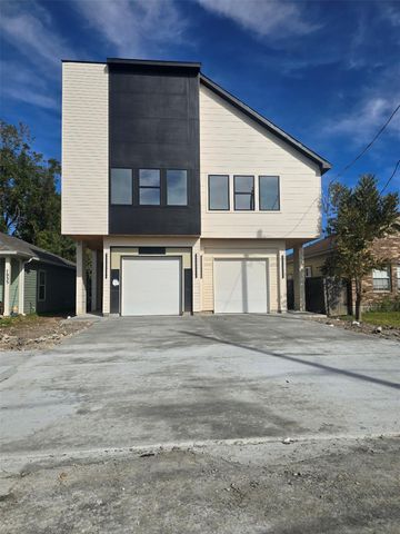 7937 Sparta Street A-B, Houston, TX 77028