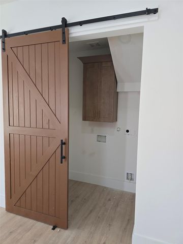 7937 Sparta Street A-B, Houston, TX 77028