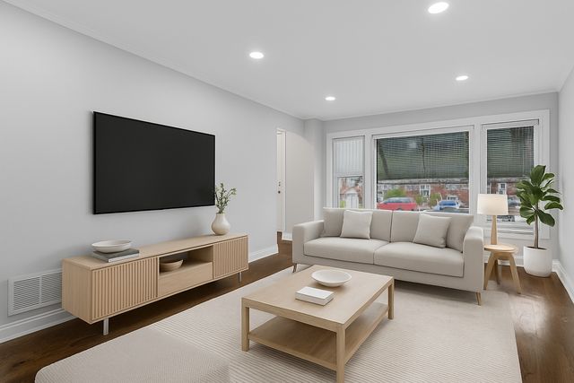 6037 S Mason Avenue, Chicago, IL 60638