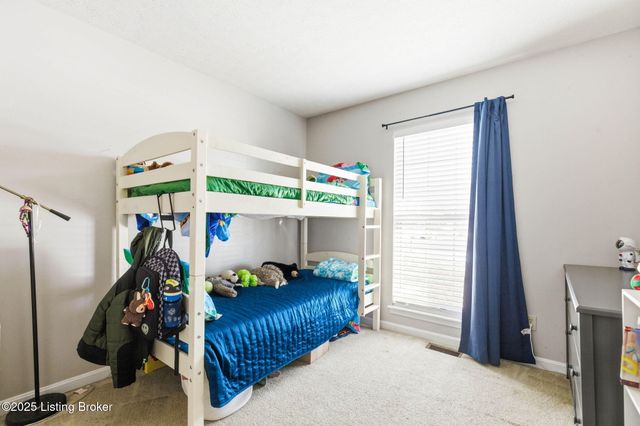 4210 Milo Dr, Louisville, KY 40218