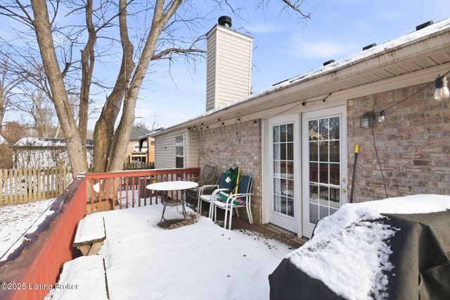 4210 Milo Dr, Louisville, KY 40218