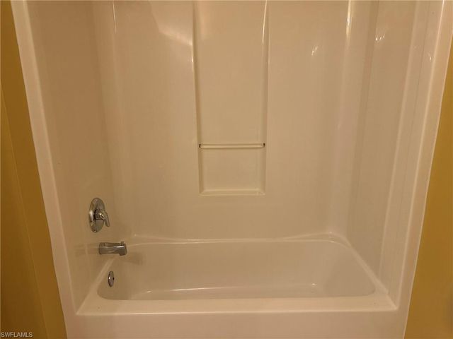 1915 SW 13th ST, Cape Coral, FL 33991