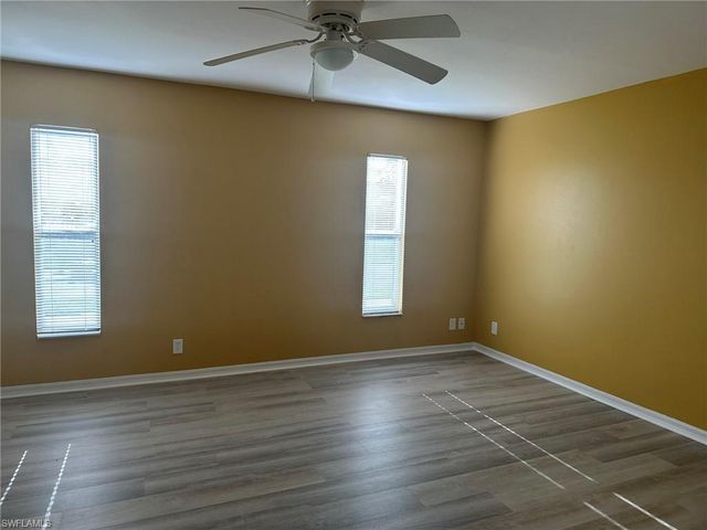 1915 SW 13th ST, Cape Coral, FL 33991