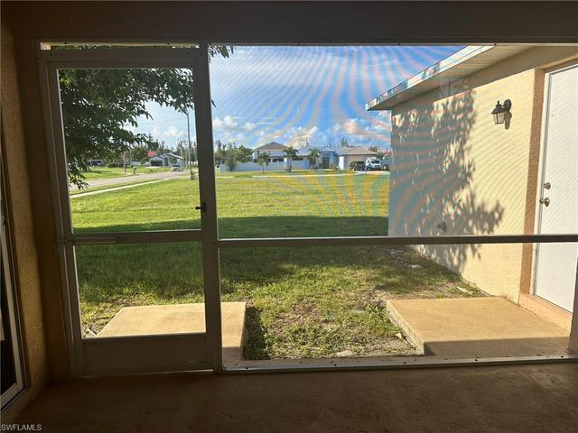 1915 SW 13th ST, Cape Coral, FL 33991