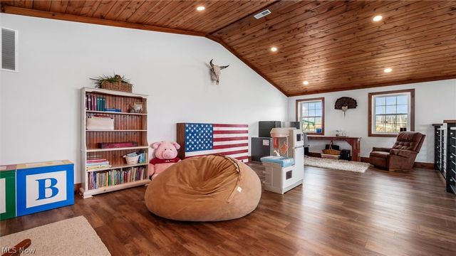 2910 Slack Road, Mount Perry, OH 43760