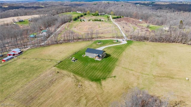 2910 Slack Road, Mount Perry, OH 43760