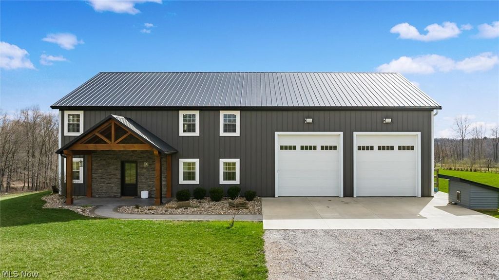 2910 Slack Road, Mount Perry, OH 43760