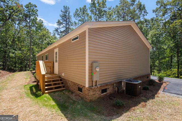 647 Fern Valley Trail, Clarkesville, GA 30523