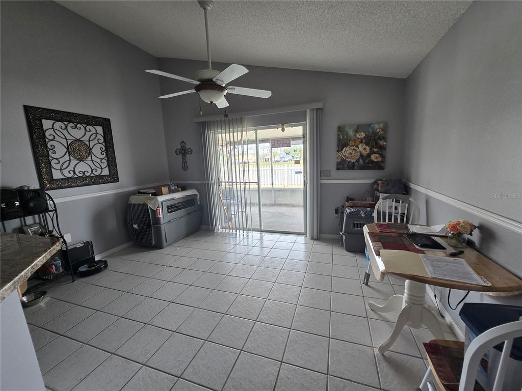 Image 7 of property listing at 7607 HARBOR LAKE DRIVE, Orlando, FL 32822