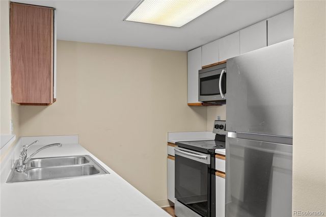 1011 S Ironton Street 303, Aurora, CO 80012