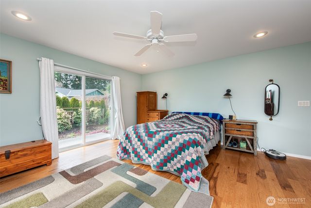 51 W Lancaster Lane, Port Angeles, WA 98362