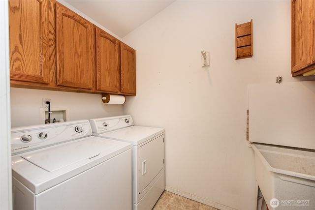 51 W Lancaster Lane, Port Angeles, WA 98362