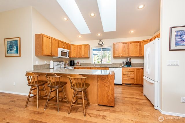 51 W Lancaster Lane, Port Angeles, WA 98362