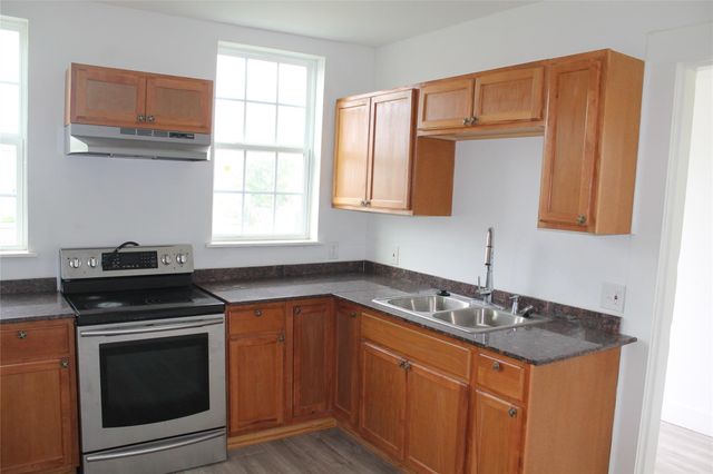 1015 30th Street 4, Galveston, TX 77550