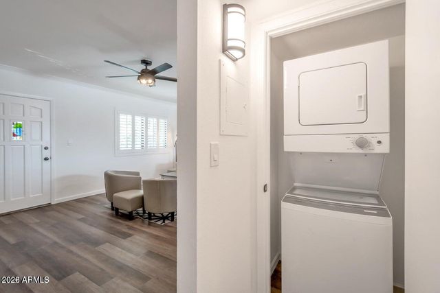 721 E MONTEBELLO Avenue 225, Phoenix, AZ 85014