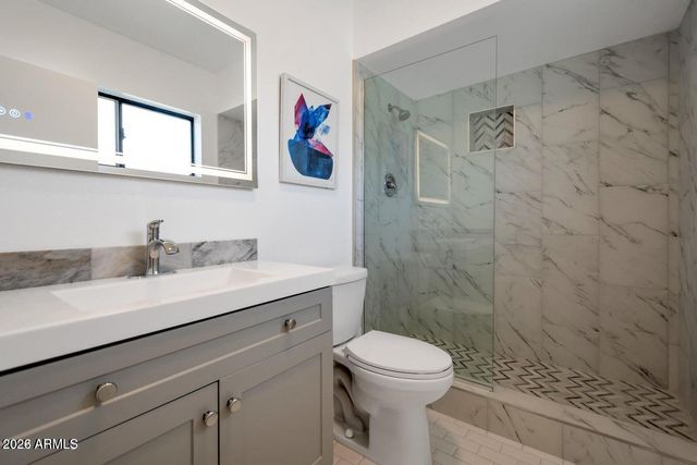 721 E MONTEBELLO Avenue 225, Phoenix, AZ 85014