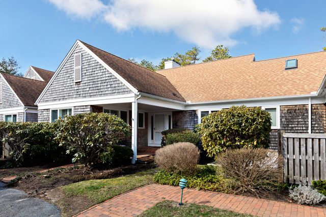 9 Cockle Way UNIT 9, Brewster, MA 02631