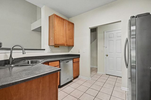 994 Kensington Drive, Northbrook, IL 60062