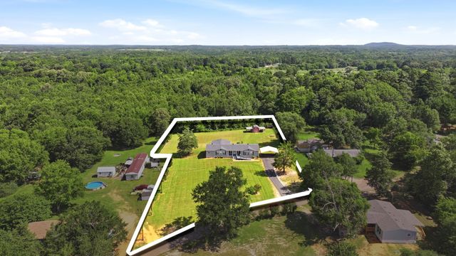 403 Holloway, Big Sandy, TX 75755