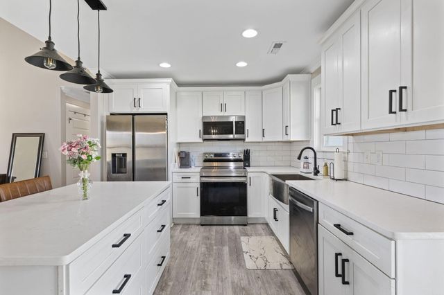 120 Mel Mcdaniel Road, Ringgold, GA 30736