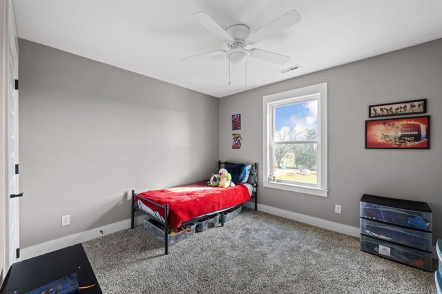 120 Mel Mcdaniel Road, Ringgold, GA 30736