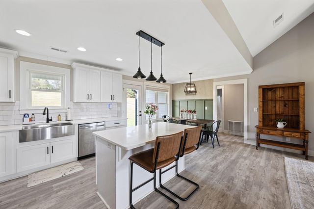 120 Mel Mcdaniel Road, Ringgold, GA 30736