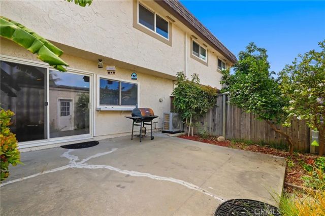 13951 Falmouth Walk, Westminster, CA 92683
