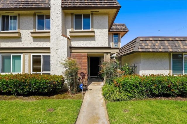 13951 Falmouth Walk, Westminster, CA 92683