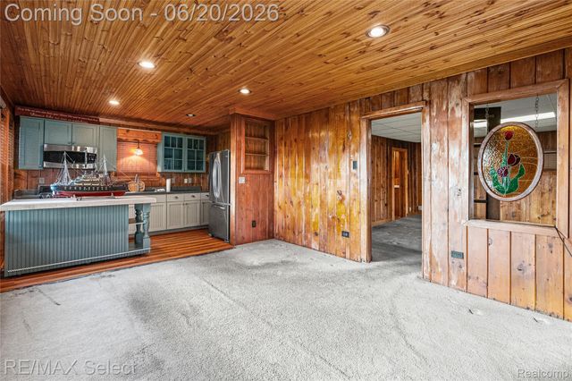 13022 Cussewago Drive, Fenton Charter Township, MI 48430
