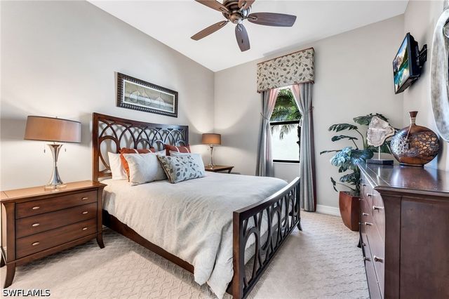 7296 Lantana CIR, Naples, FL 34119