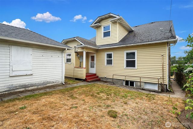 2518 30th Avenue S, Seattle, WA 98144
