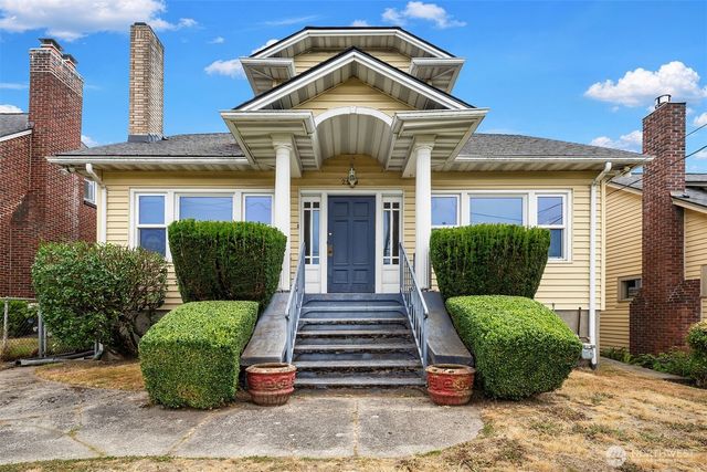 2518 30th Avenue S, Seattle, WA 98144