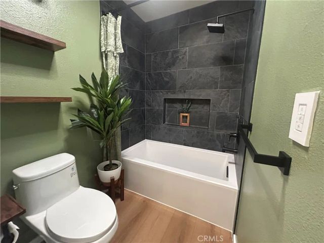 25925 Oak Street 104, Lomita, CA 90717