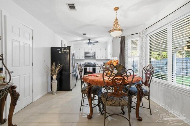 7201 Mier Henry Rd, Pensacola, FL 32506