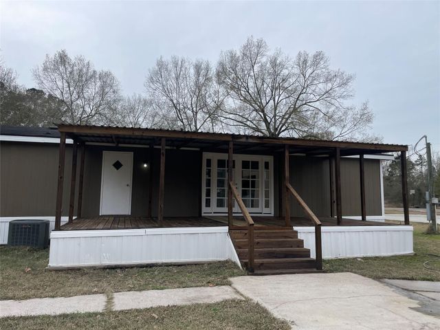 15661 Deer Glen Lane, Conroe, TX 77302