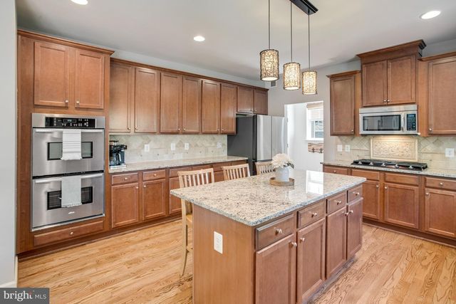15141 STEPPING STONE DR, Haymarket, VA 20169