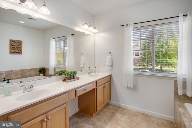 15141 STEPPING STONE DR, Haymarket, VA 20169
