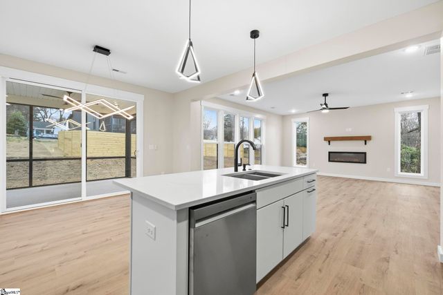 123 Jackson Street Street, Greer, SC 29650