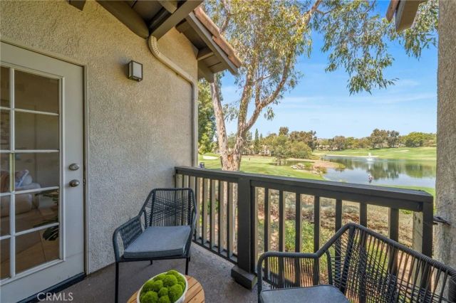 55 Via Pausa, Rancho Santa Margarita, CA 92688