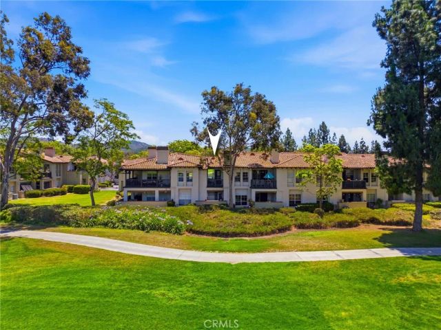 55 Via Pausa, Rancho Santa Margarita, CA 92688