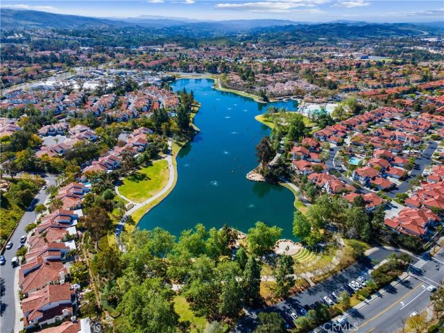 55 Via Pausa, Rancho Santa Margarita, CA 92688