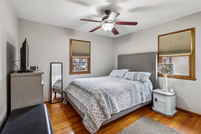 3922 E 26th Street, Des Moines, IA 50317