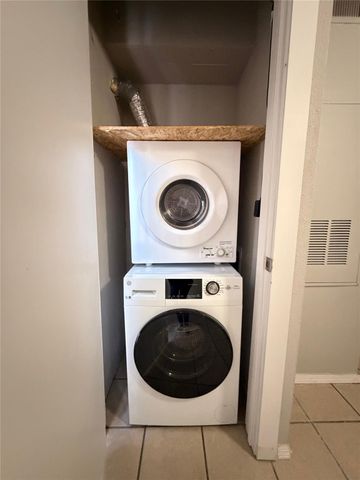 4303 Duval ST 204, Austin, TX 78751