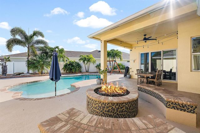 10352 SW Westlawn Boulevard, Port St. Lucie, FL 34987