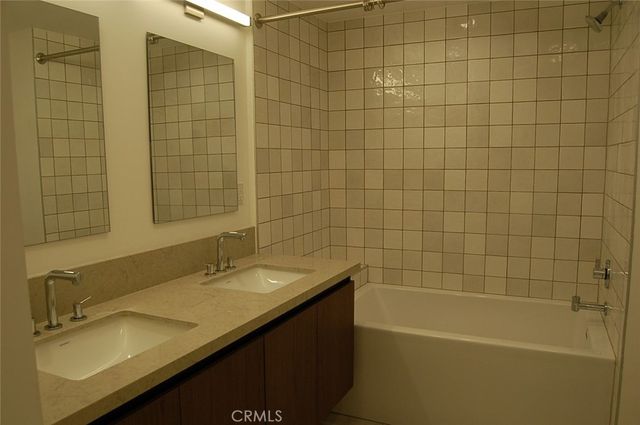 399 E Del Mar Boulevard 117, Pasadena, CA 91101