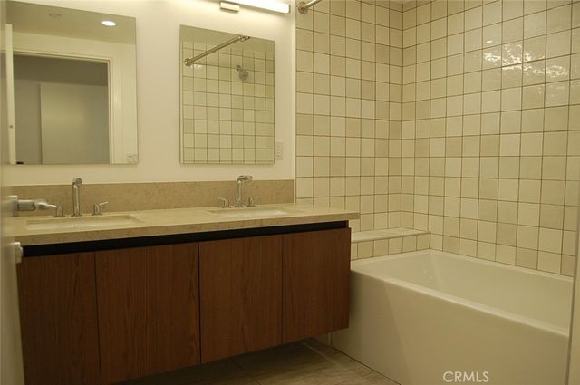 399 E Del Mar Boulevard 117, Pasadena, CA 91101
