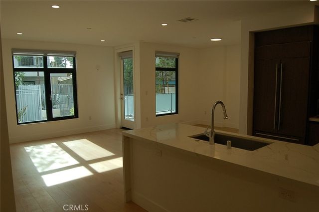 399 E Del Mar Boulevard 117, Pasadena, CA 91101