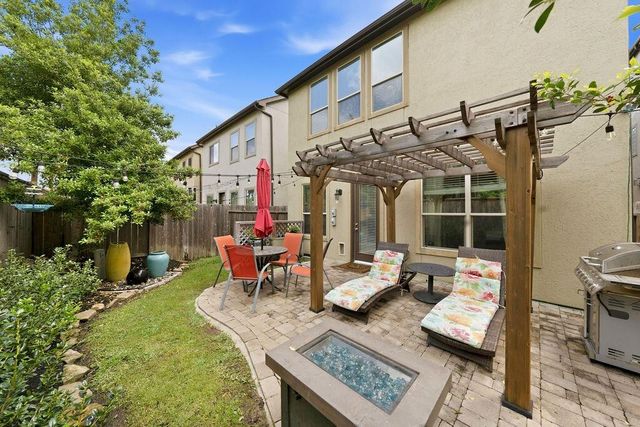 2813 Shadow Woods Court, Houston, TX 77043