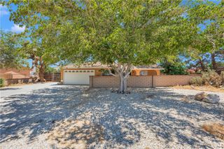 14769 Nanticoke Road, Apple Valley, CA 92307