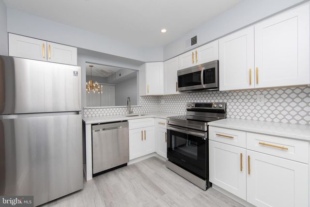 1408 CLARK CT, Southampton, PA 18966